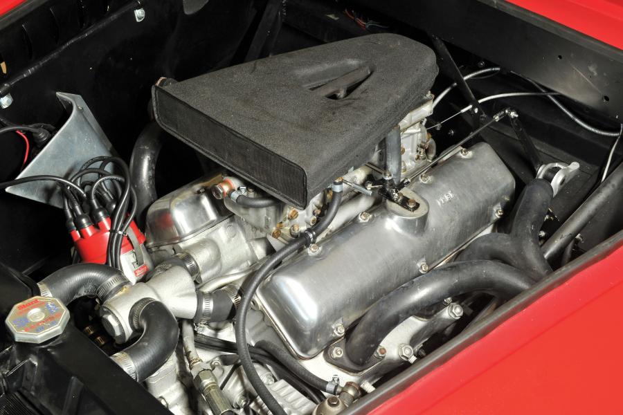  Fiat 8V Coupe (0047) 1953 года  (фото 7 из 10)